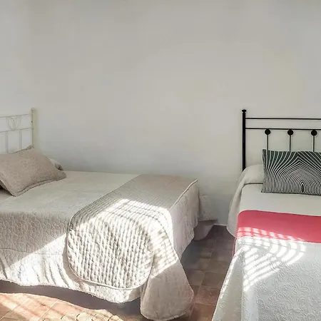 Beautiful In With Private Swimming Pool, Be Inside Or Outside Ronda