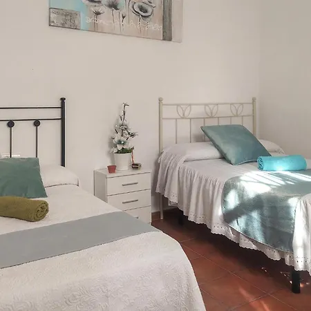 Beautiful In With Private Swimming Pool, Be Inside Or Outside Semesterbostad Ronda