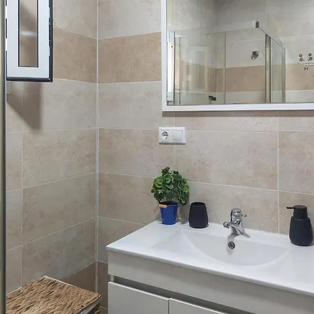 Holiday home Beautiful In With Private Swimming Pool, Be Inside Or Outside *