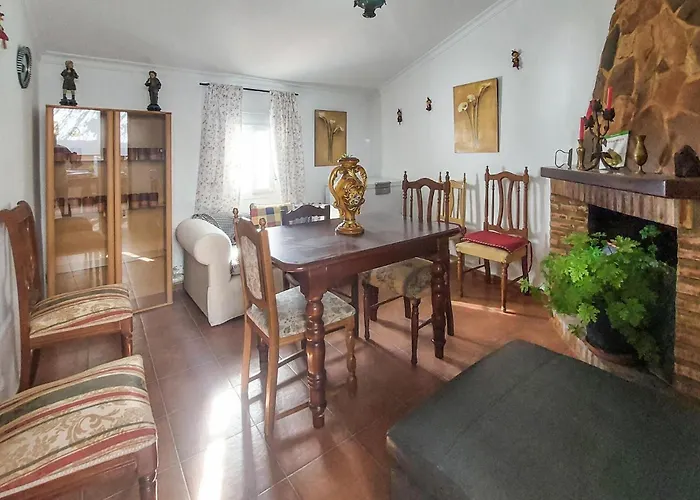 Beautiful In With Private Swimming Pool, Be Inside Or Outside Ronda